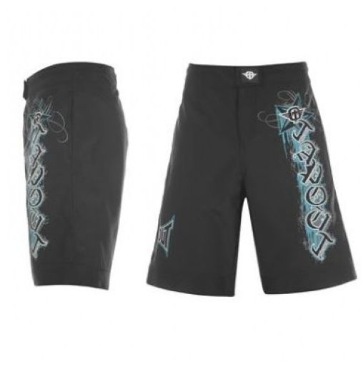 Tarjous! TAPOUT MMA-shortsit musta teksti/kuvio lahkeessa